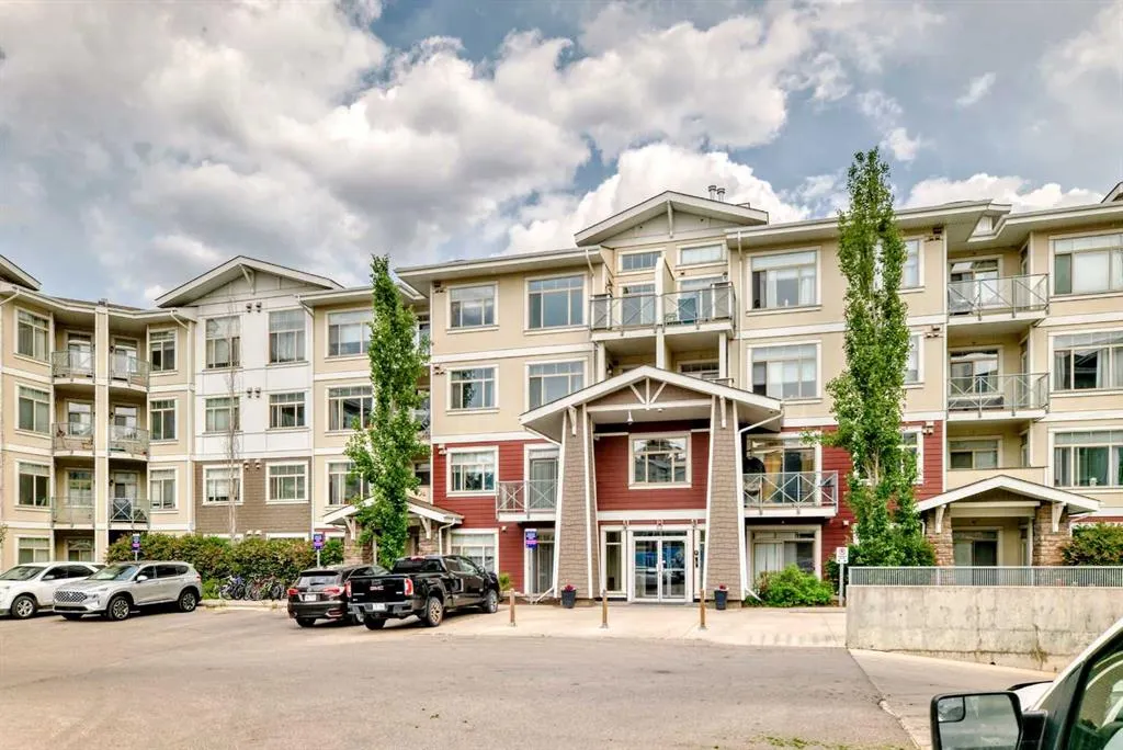 22 Auburn Bay Link SE, #109
