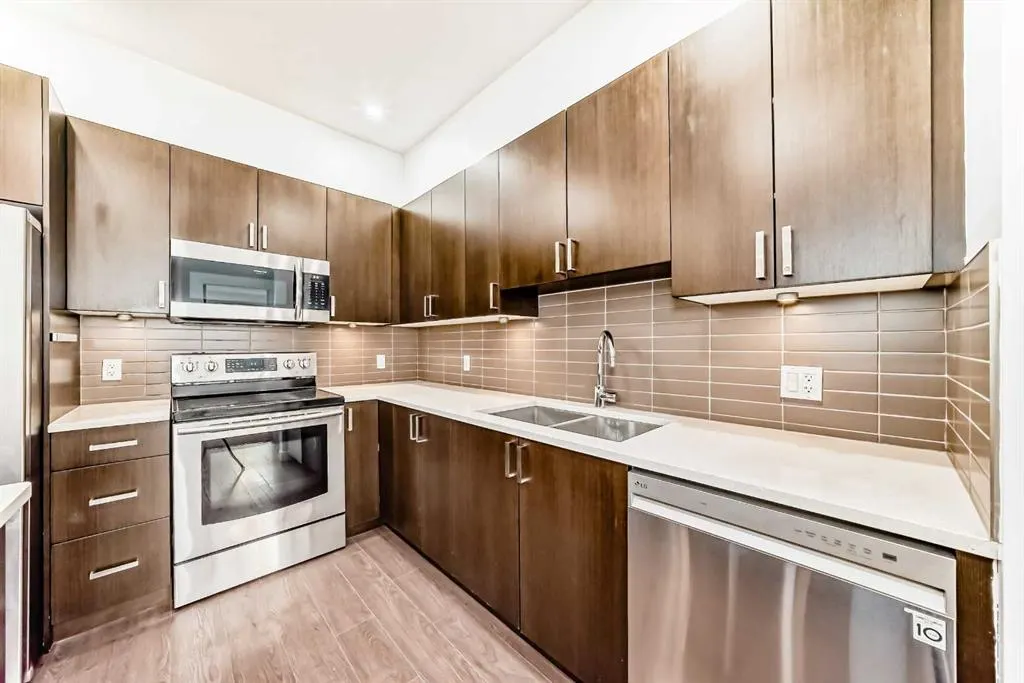 22 Auburn Bay Link SE, #109