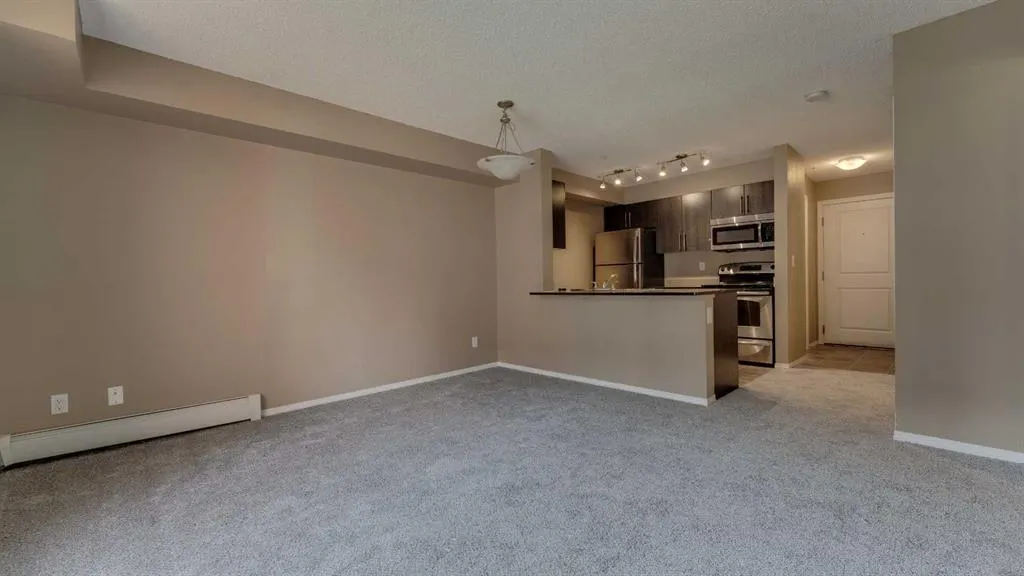 2715 12 Avenue SE, #105