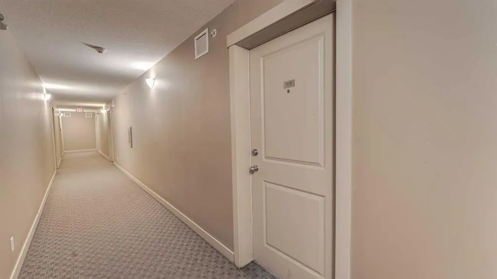 2715 12 Avenue SE, #105