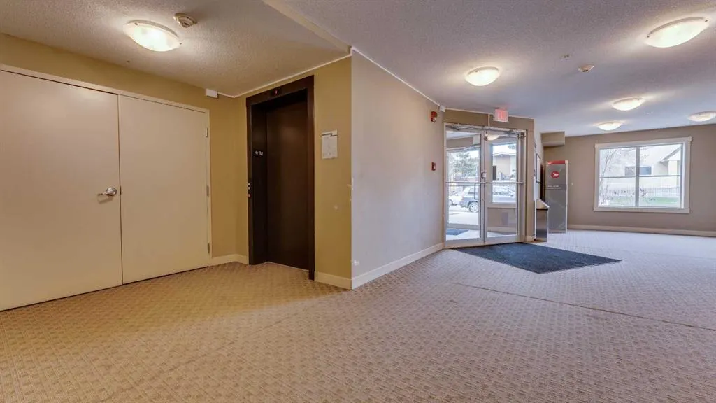 2715 12 Avenue SE, #105
