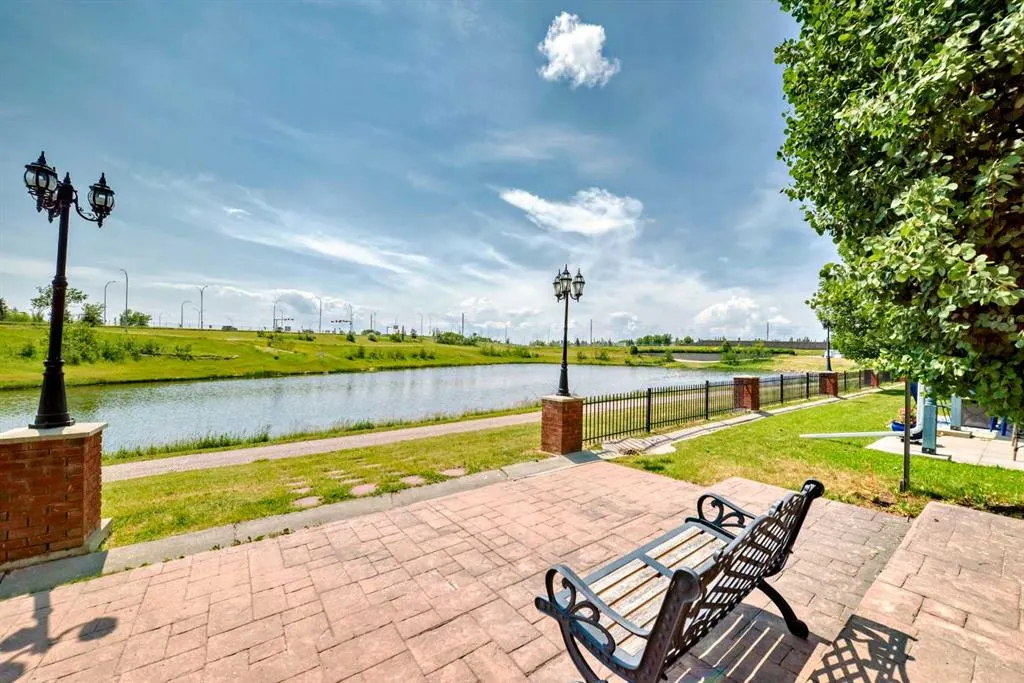8 Prestwick Pond Terrace SE, #202