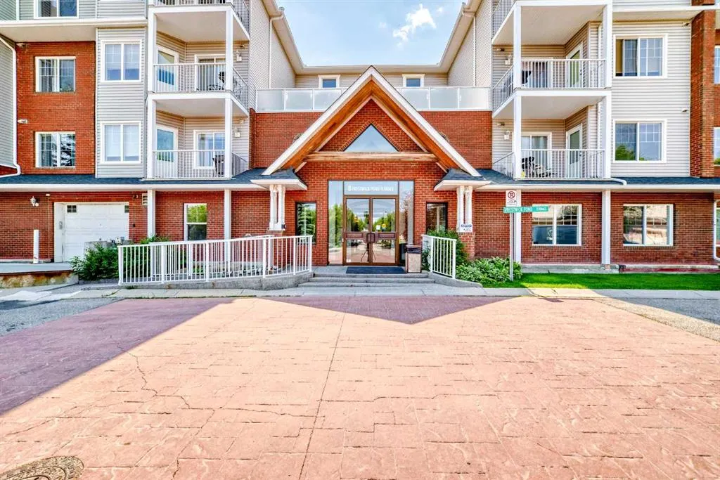 8 Prestwick Pond Terrace SE, #202
