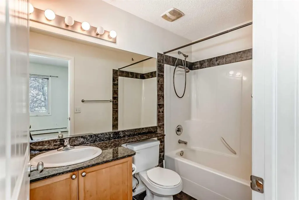 8 Prestwick Pond Terrace SE, #202