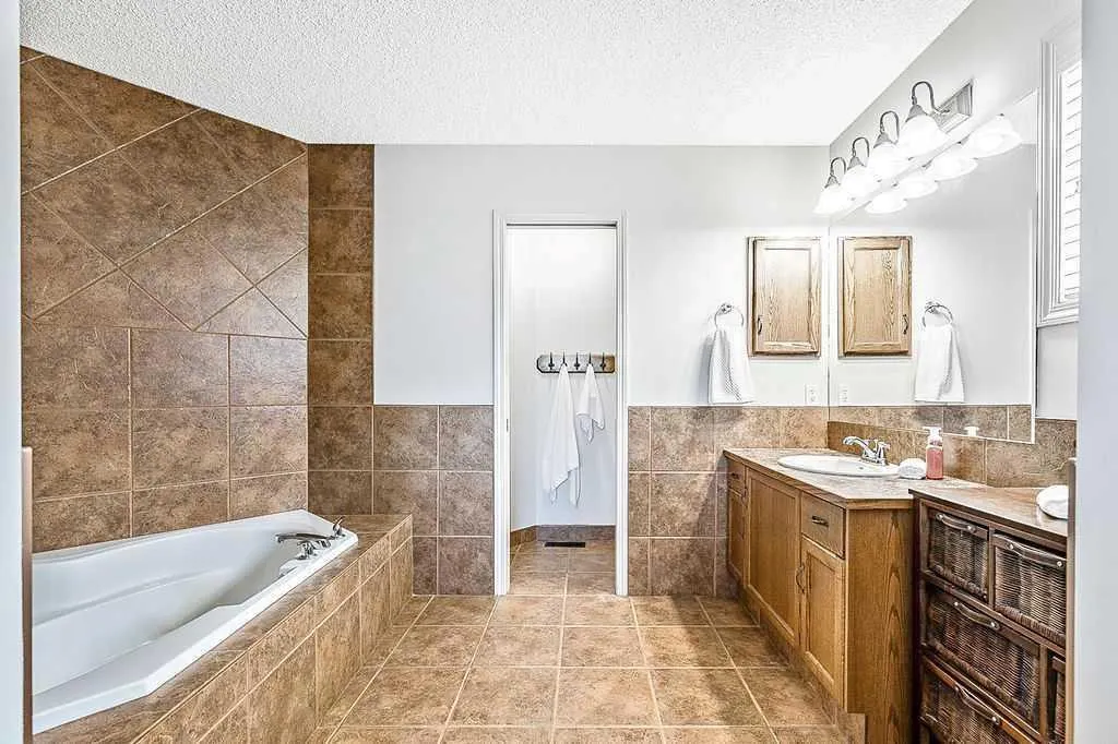 105 Cimarron Park Circle