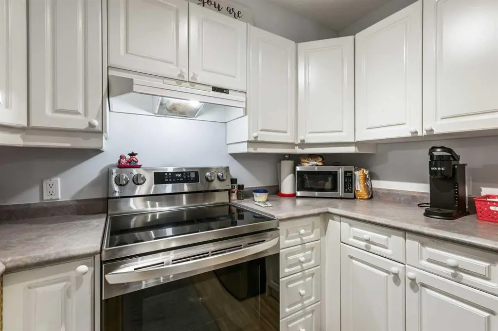 1818 Simcoe Boulevard SW, #1115
