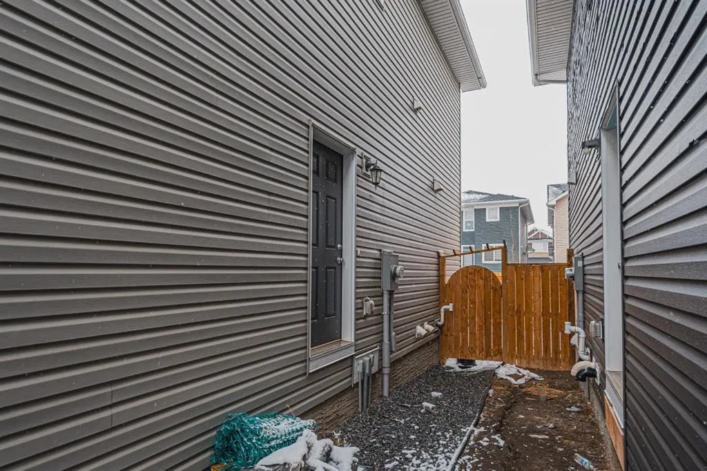 9 Red Sky Road NE