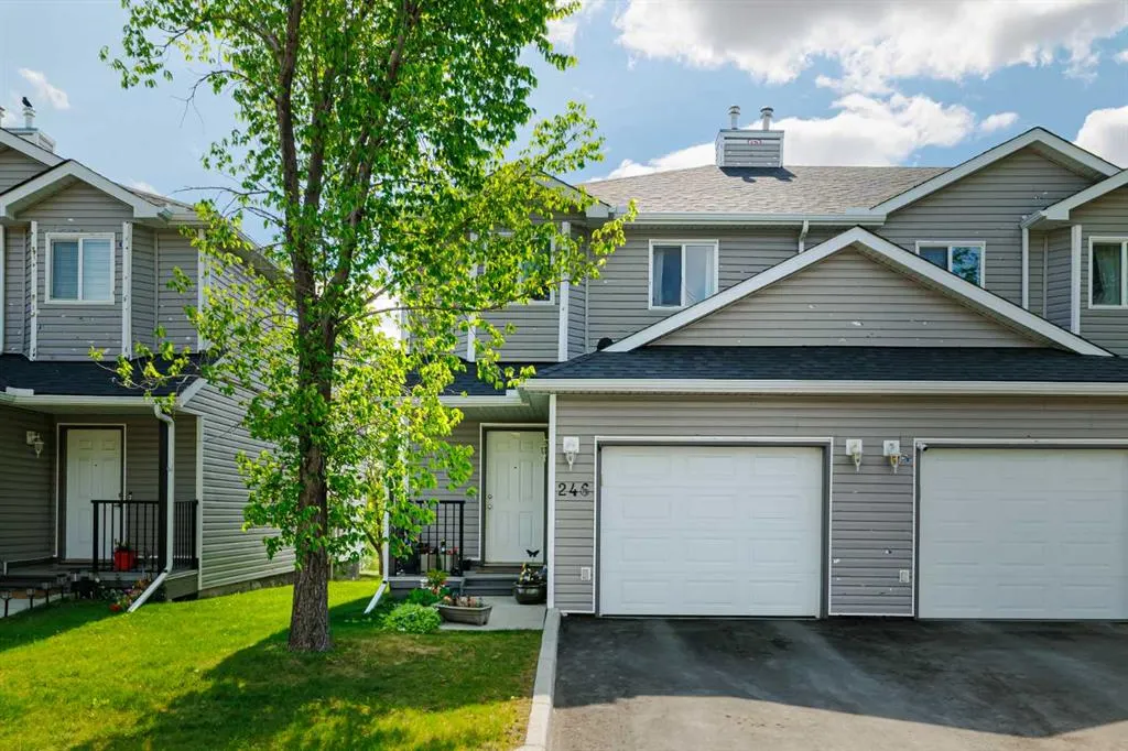 246 Taracove Place NE