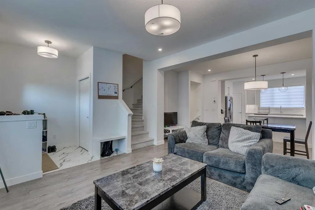 237 Dawson Circle