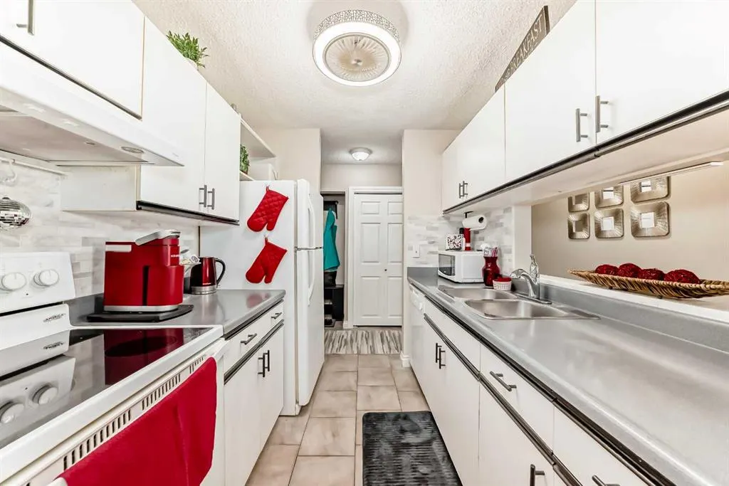 20 Dover Point SE, #314
