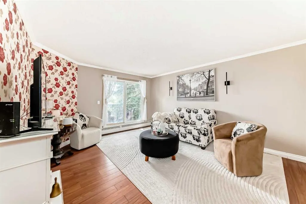 20 Dover Point SE, #314