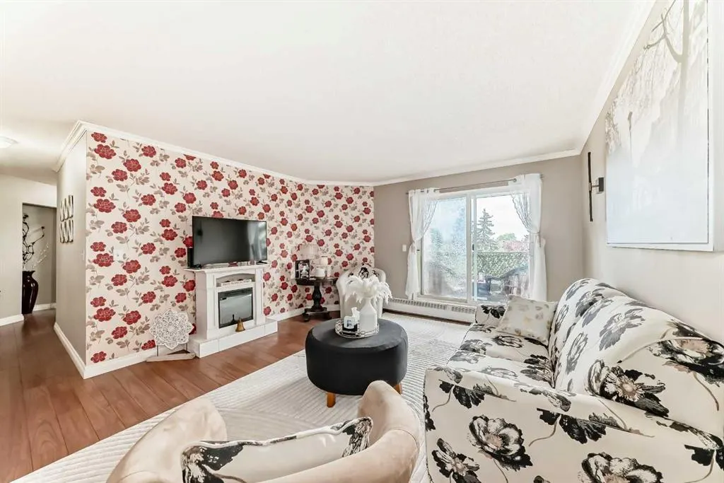 20 Dover Point SE, #314