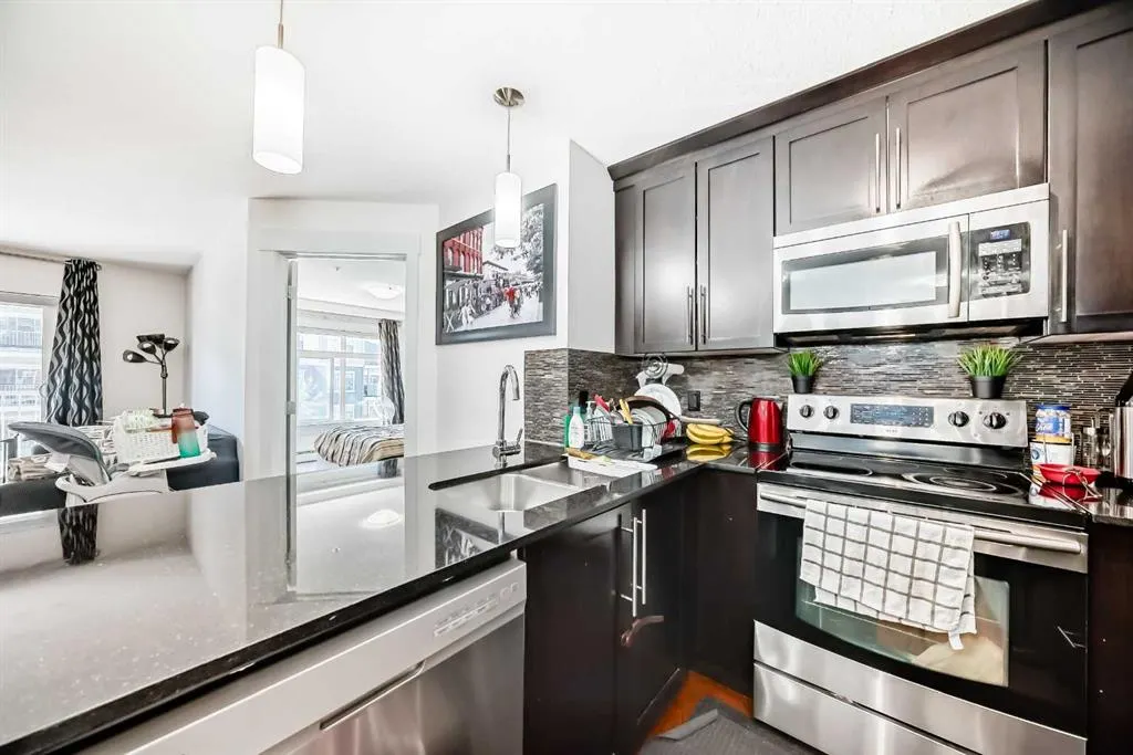 155 Skyview Ranch Way NE, #4313