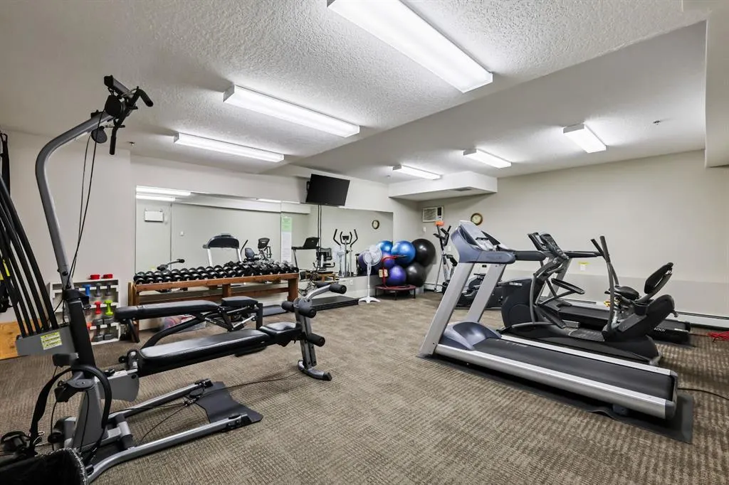 77 George Fox Trail, #107