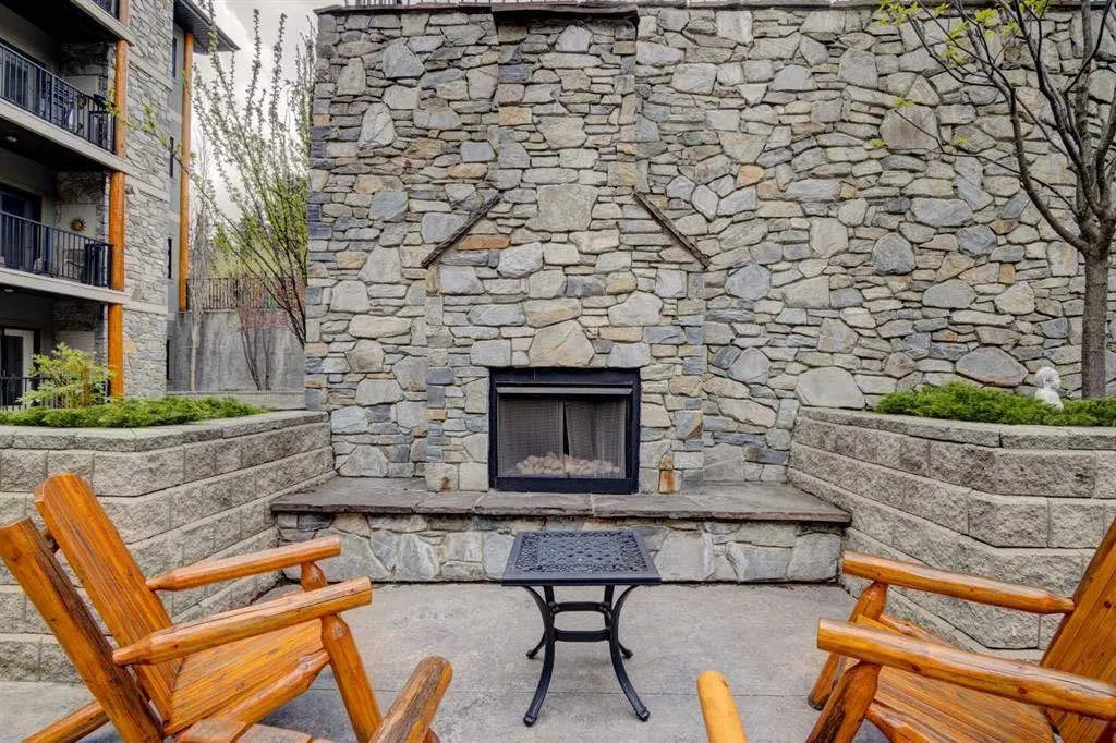 77 George Fox Trail, #107