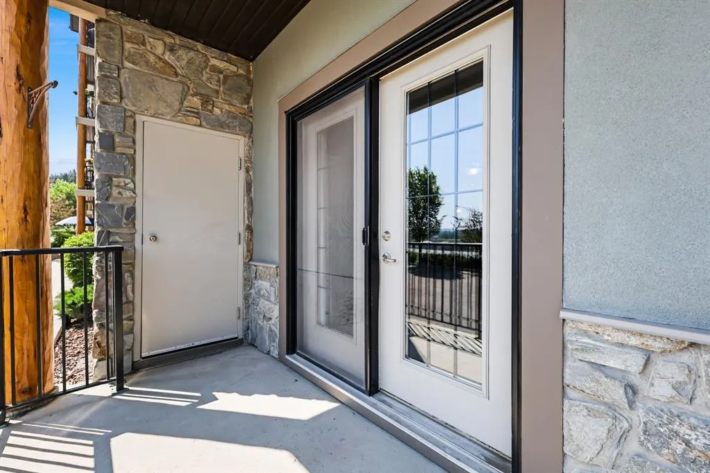 77 George Fox Trail, #107