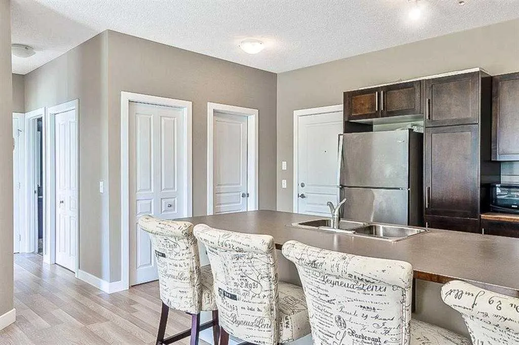 48 Panatella Road NW, #109