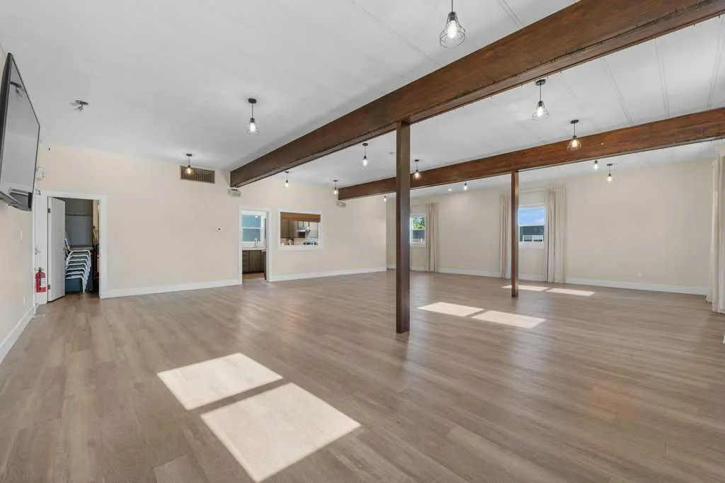 281025 Range Road 42