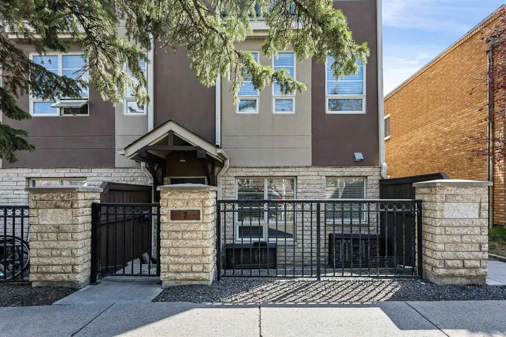 1729 34 Avenue SW, #7