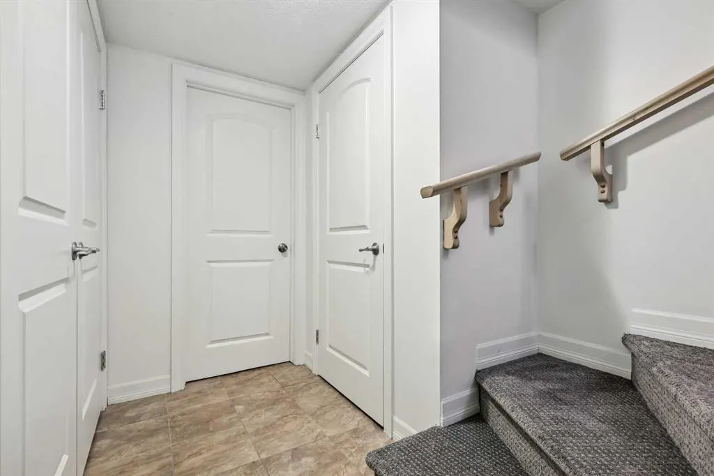 1729 34 Avenue SW, #7