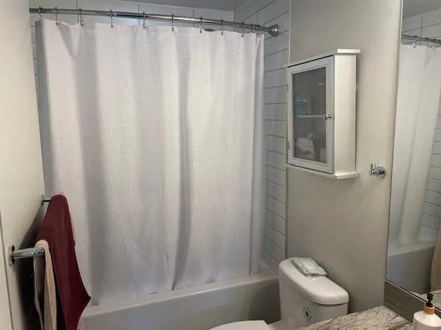 303 13 Avenue SW, #207