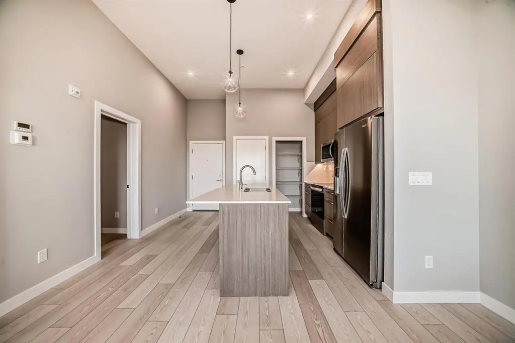 60 Skyview Ranch Road NE, #2117