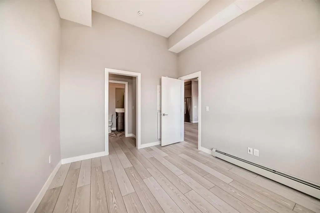 60 Skyview Ranch Road NE, #2117