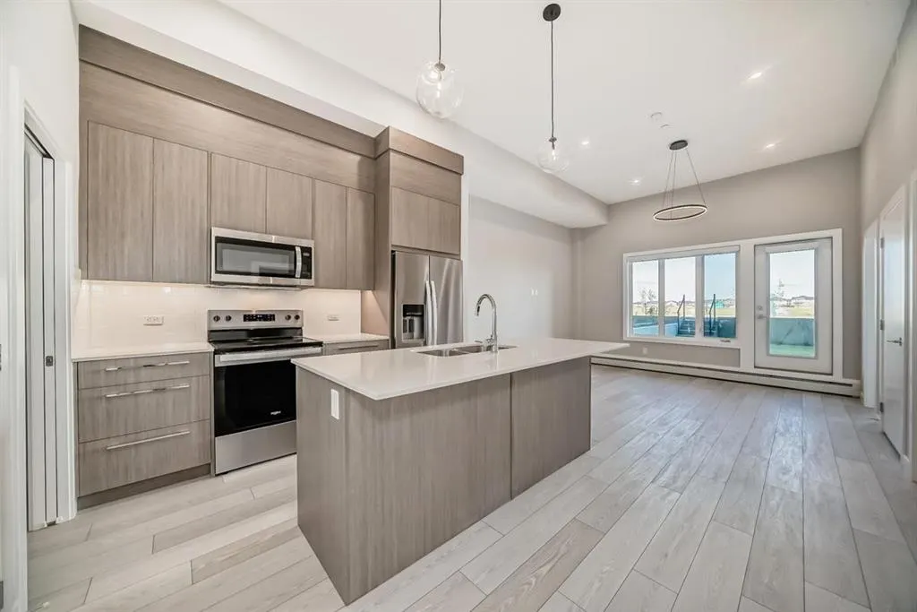 60 Skyview Ranch Road NE, #2117