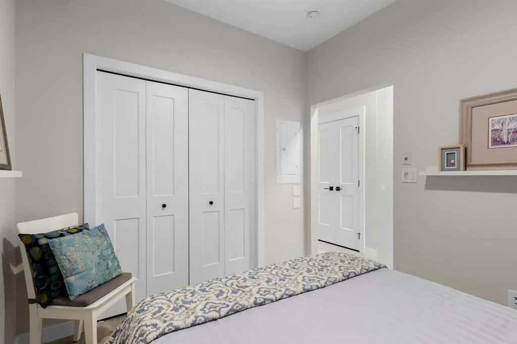 200 Seton Circle SE, #3402