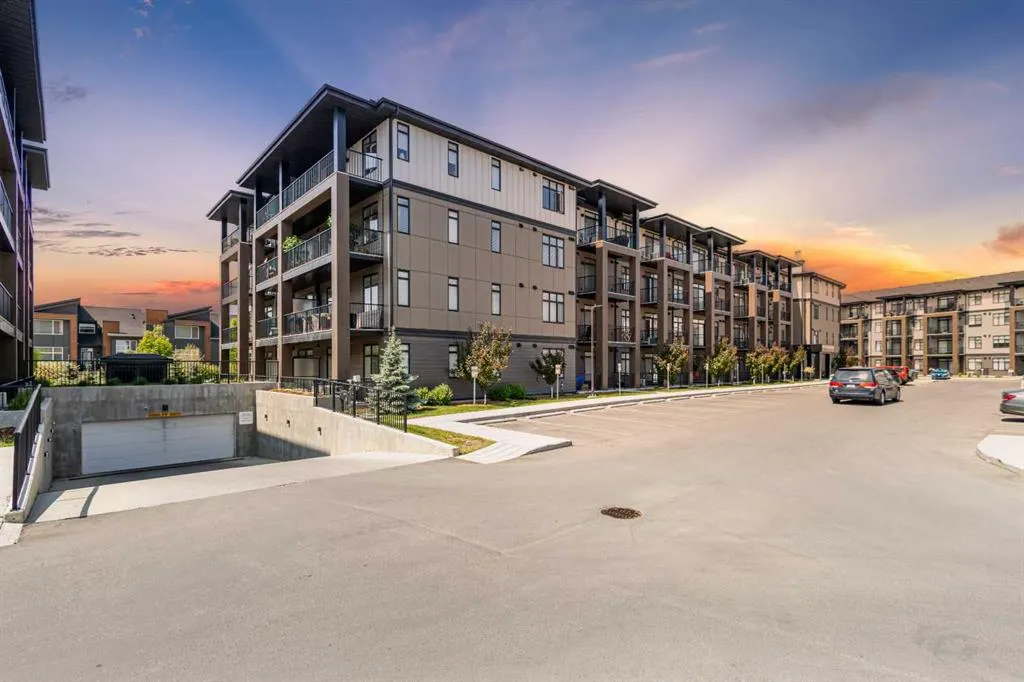 200 Seton Circle SE, #3402