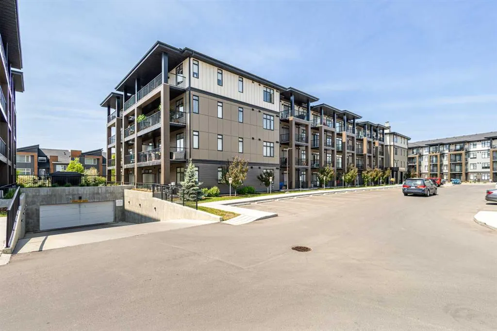 200 Seton Circle SE, #3402