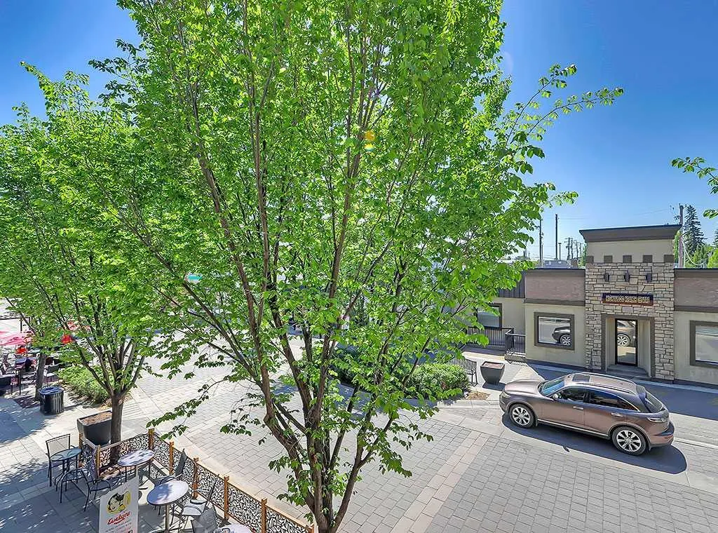 120 4 Avenue SW, #201