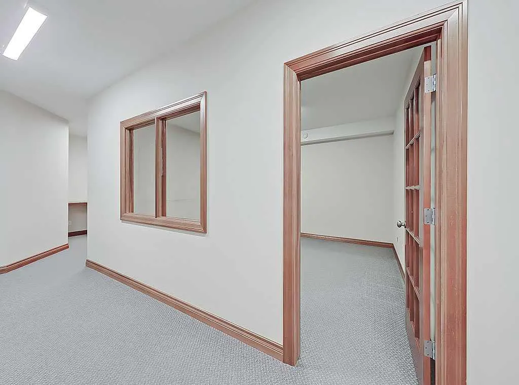 120 4 Avenue SW, #201