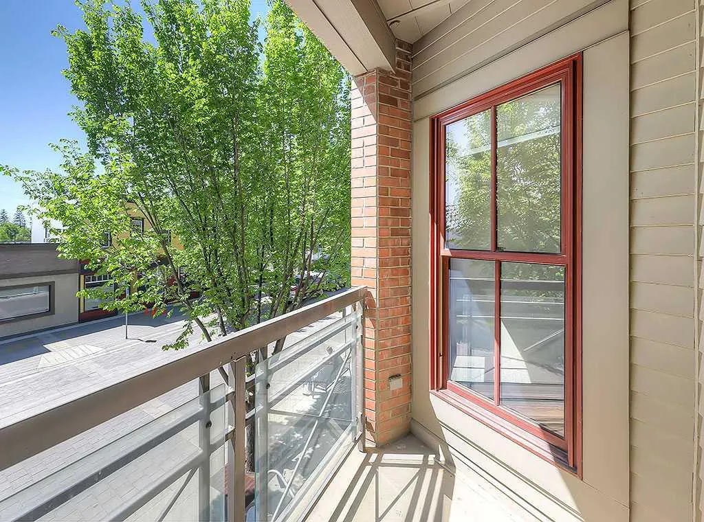 120 4 Avenue SW, #201