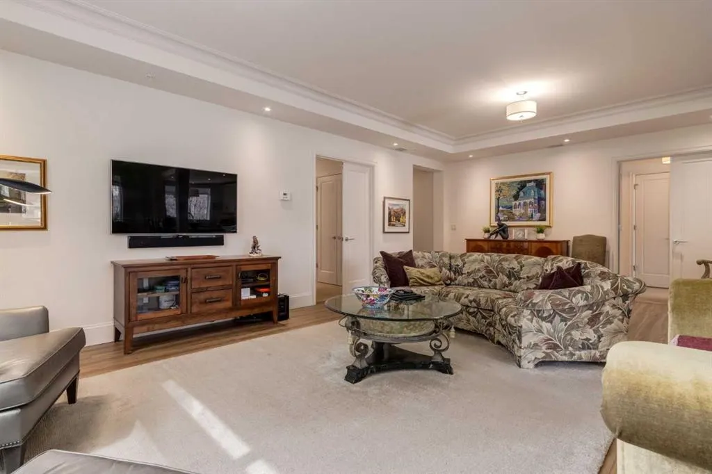 131 Quarry Way SE, #103