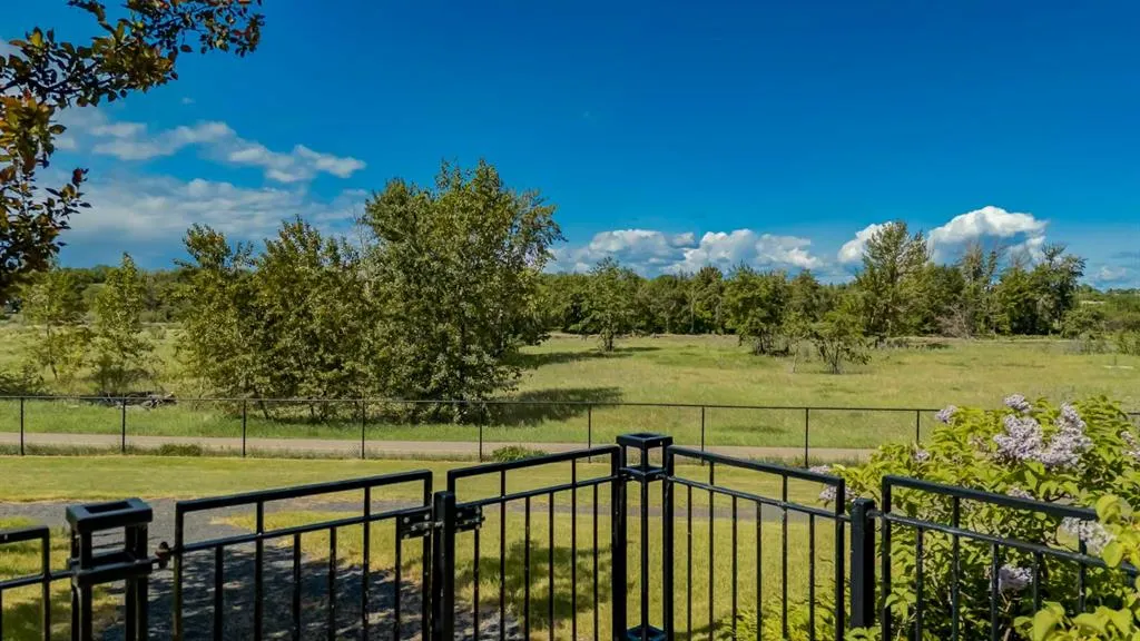 131 Quarry Way SE, #103