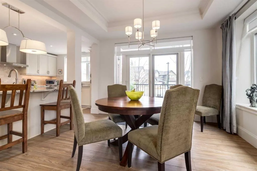 131 Quarry Way SE, #103