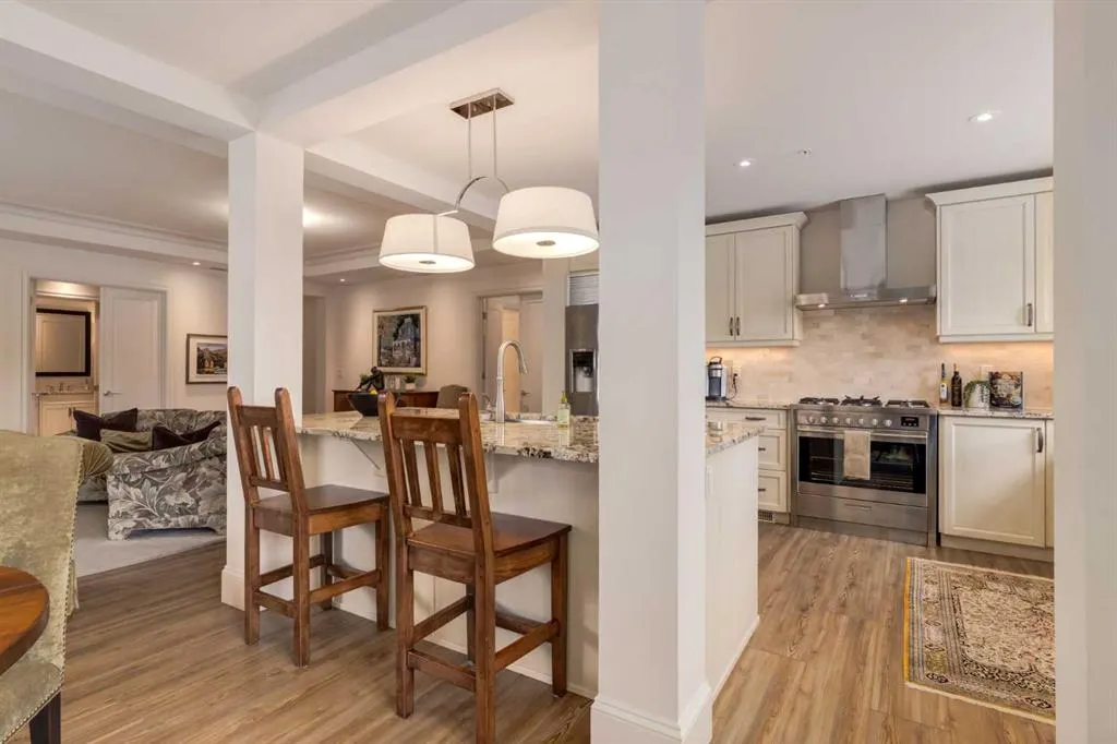 131 Quarry Way SE, #103
