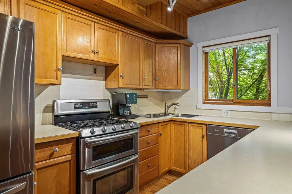 134 Rundle Crescent