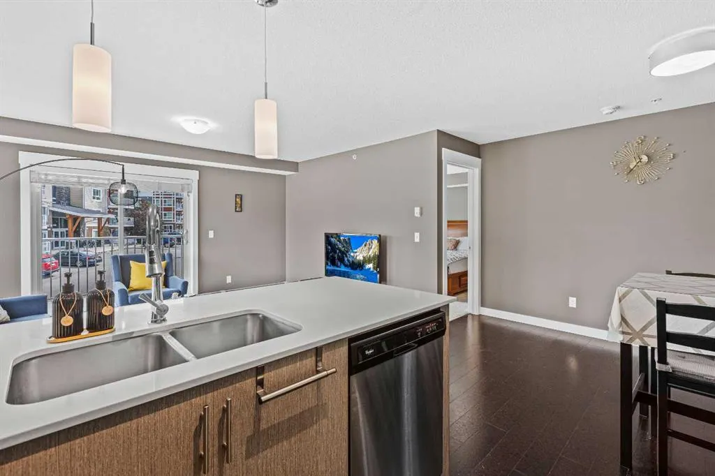 302 Skyview Ranch Drive NE, #3201
