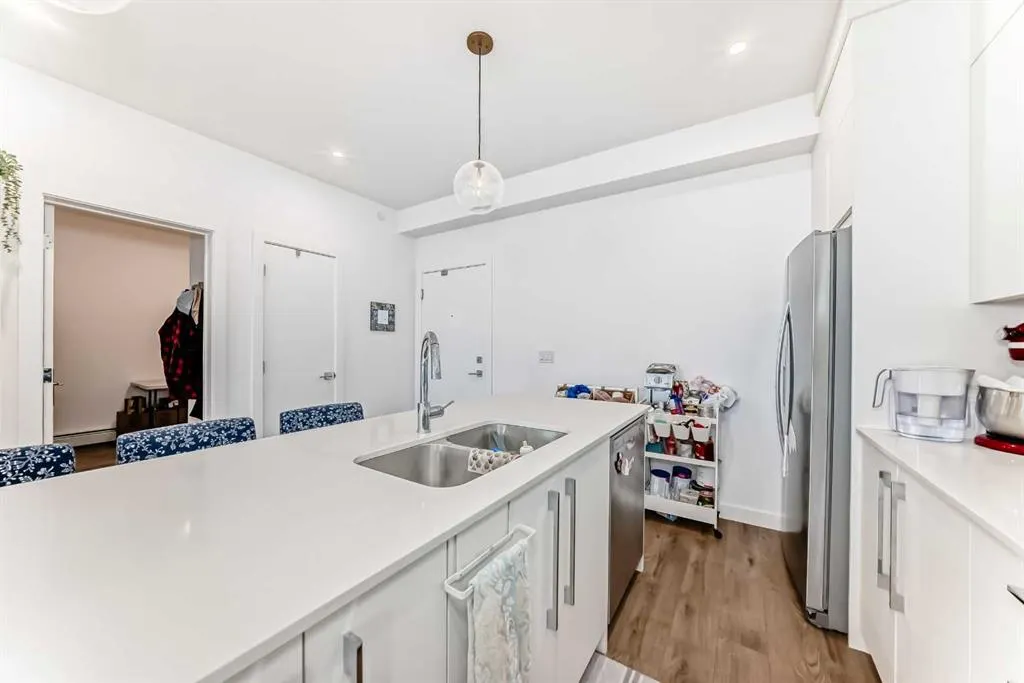 60 Skyview Ranch Road NE, #1614