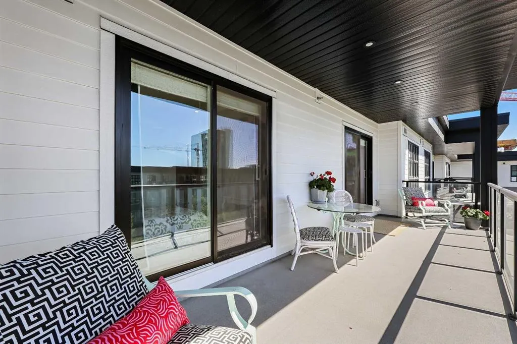 4275 Norford Avenue NW, #421
