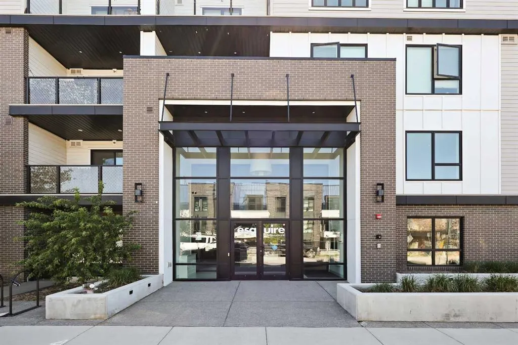 4275 Norford Avenue NW, #421