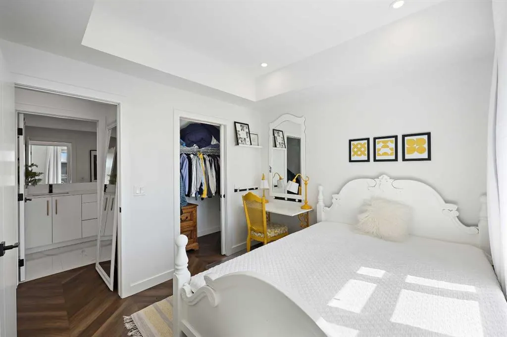 4275 Norford Avenue NW, #421