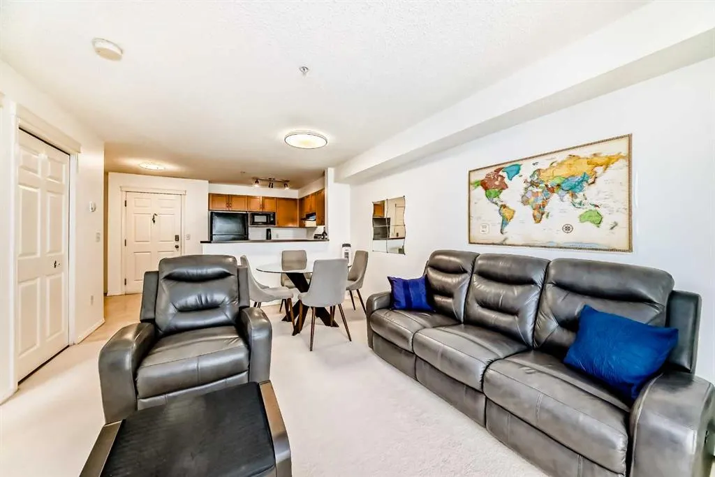 70 PANAMOUNT Drive NW, #4212