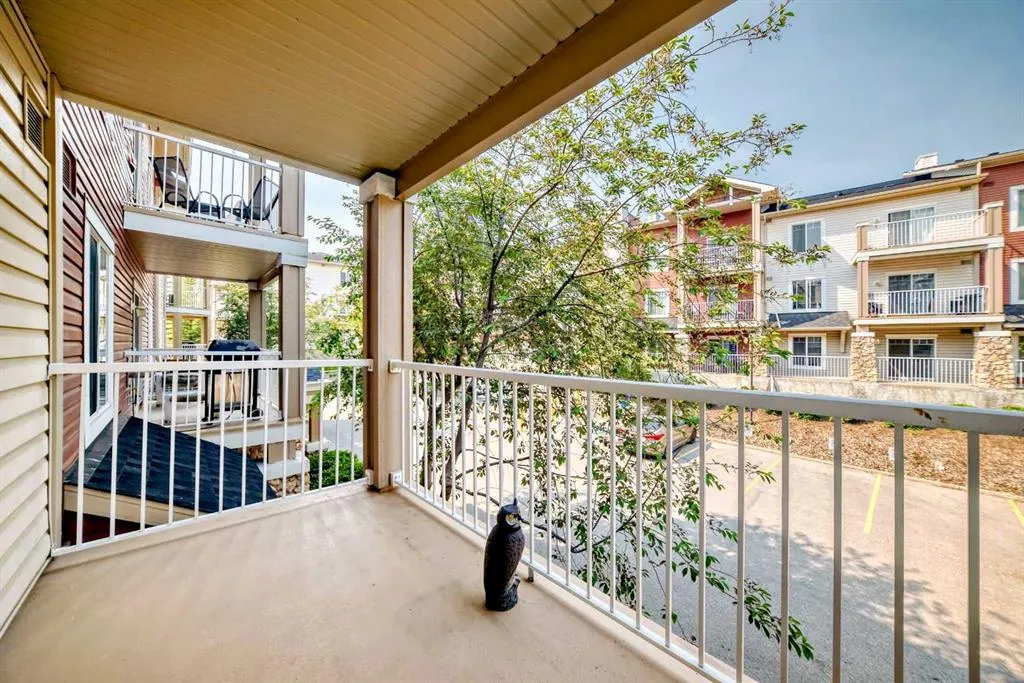 70 PANAMOUNT Drive NW, #4212