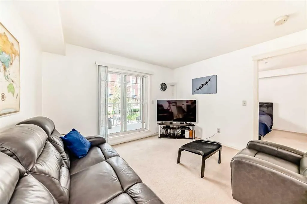 70 PANAMOUNT Drive NW, #4212