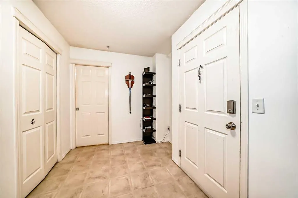70 PANAMOUNT Drive NW, #4212