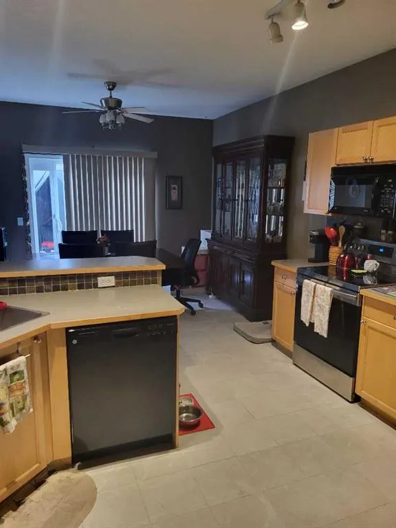 81 Tusslewood Drive NW