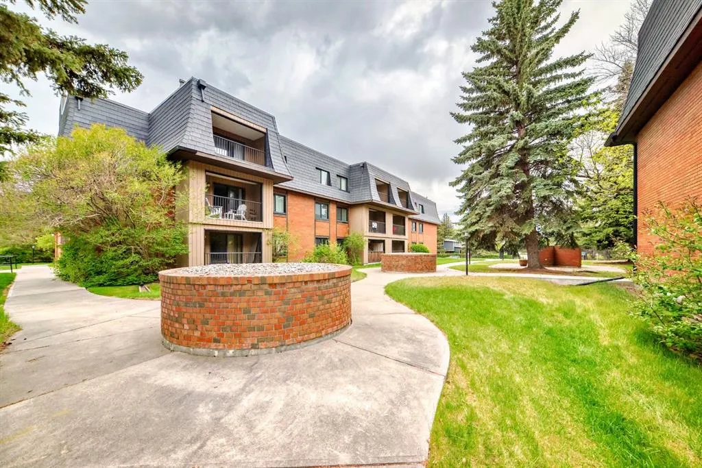 4001B 49 Street NW, #2204
